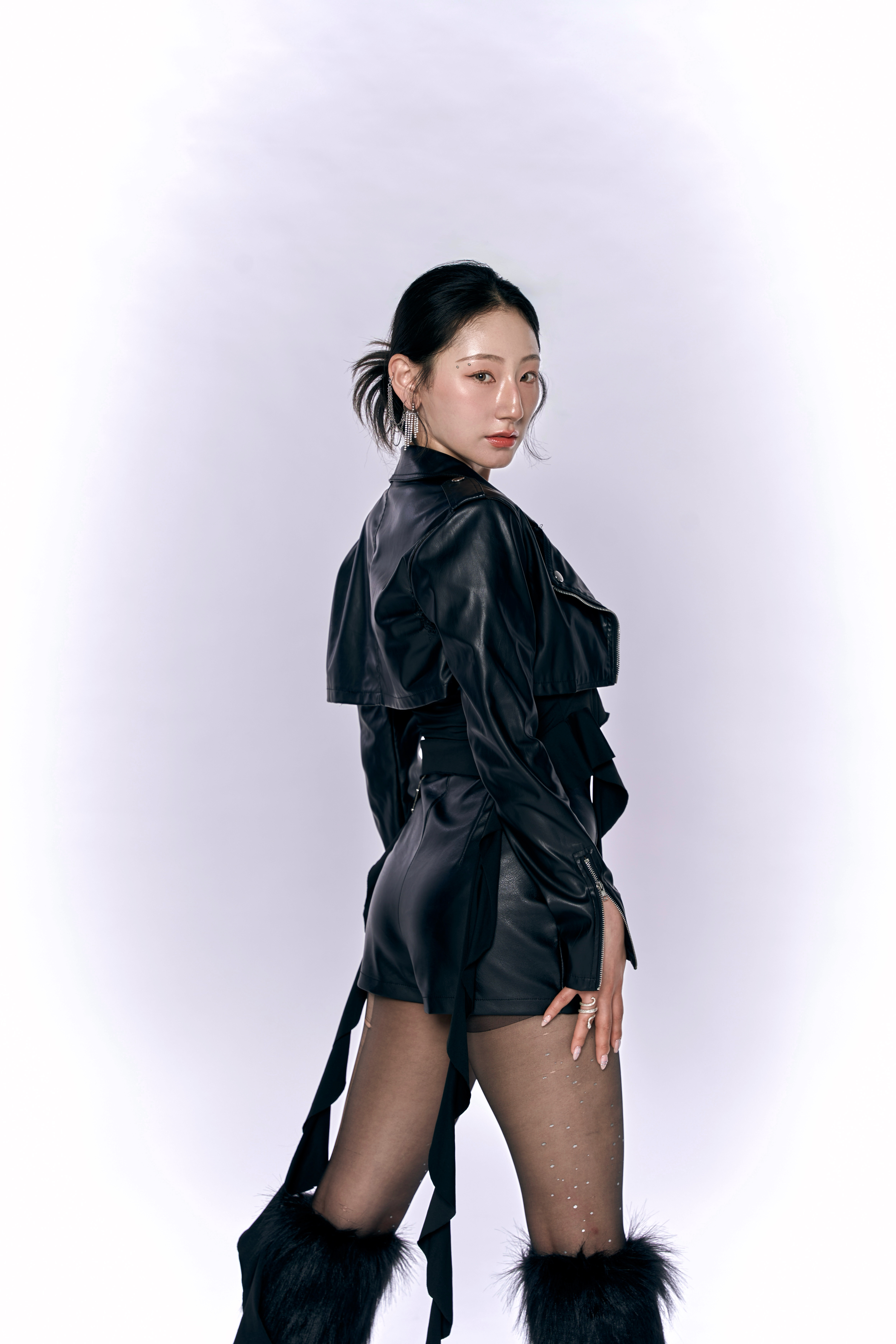 C Bom 사진 3